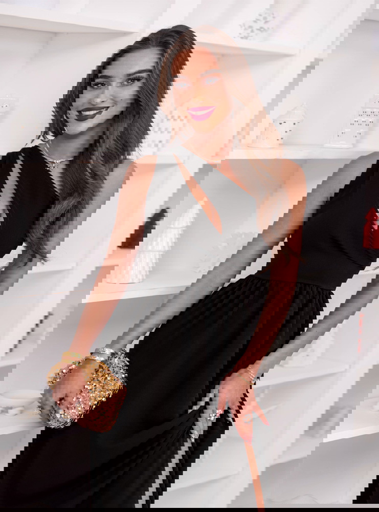 Czarna świąteczna sukienka na jedno...