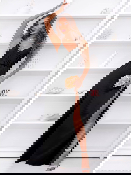 Czarna świąteczna sukienka...