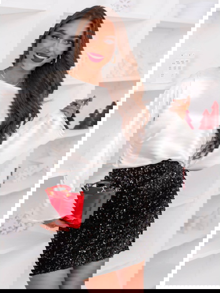 Biała satynowa bluzka na...