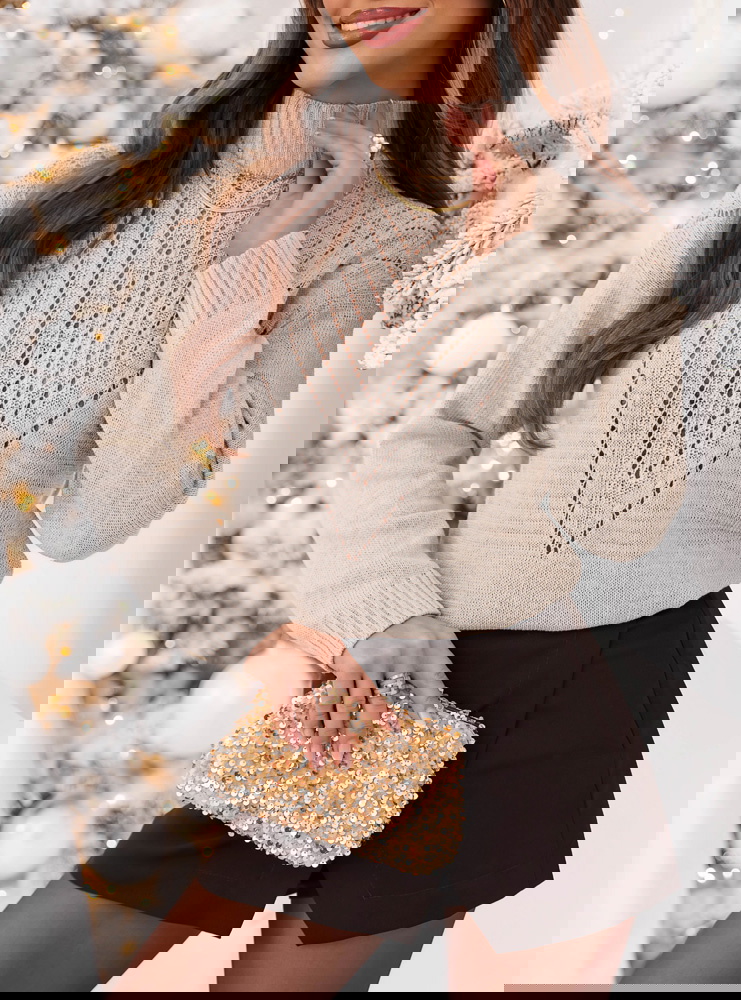 Beżowy sweter z golfem Launale