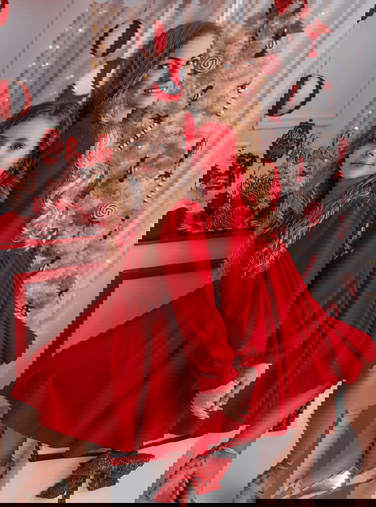 Malinowy zestaw sukienek świątecznych...