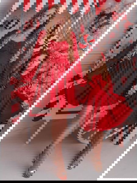 Malinowy zestaw sukienek... 2