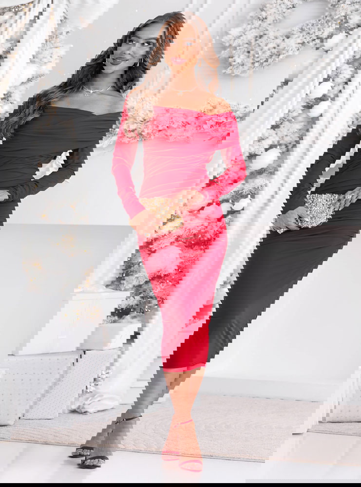 Malinowa dopasowana sukienka midi z...