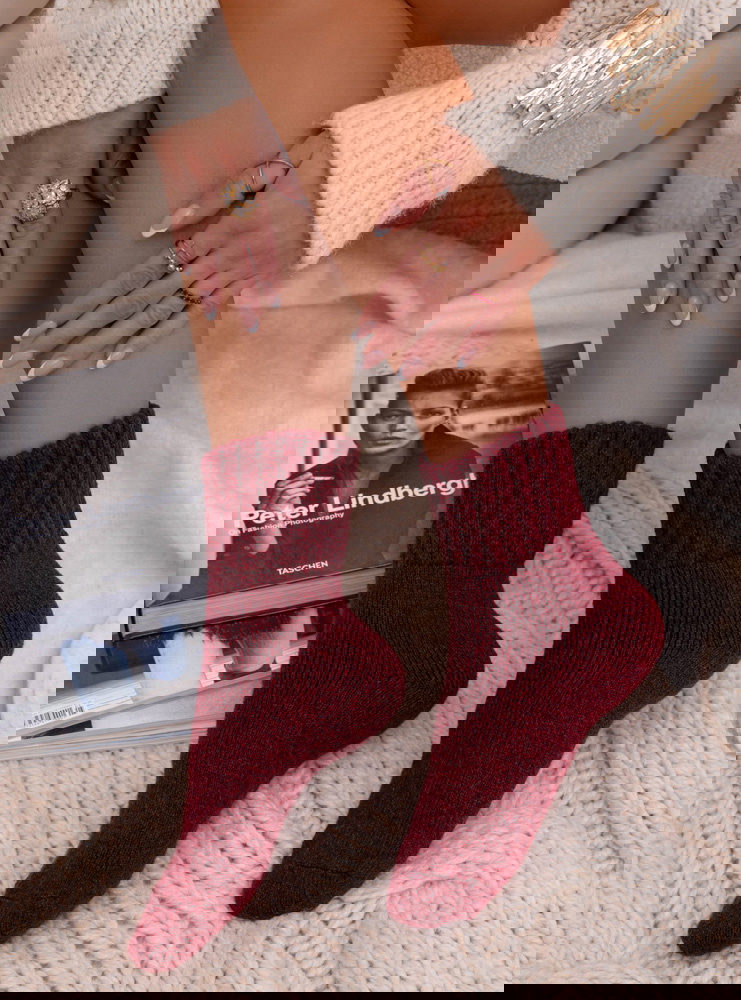 Bordowe grube ocieplane skarpetki Koriee