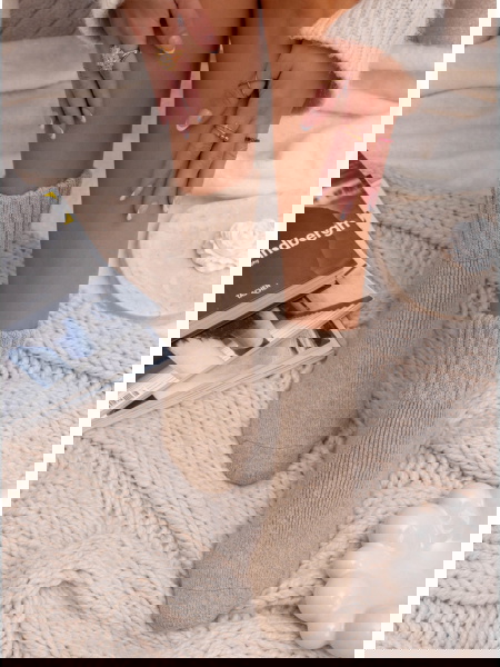 Beżowe grube ocieplane... 2