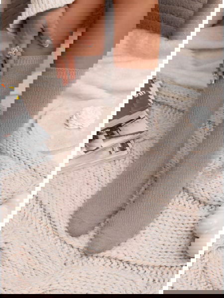 Beżowe grube ocieplane...