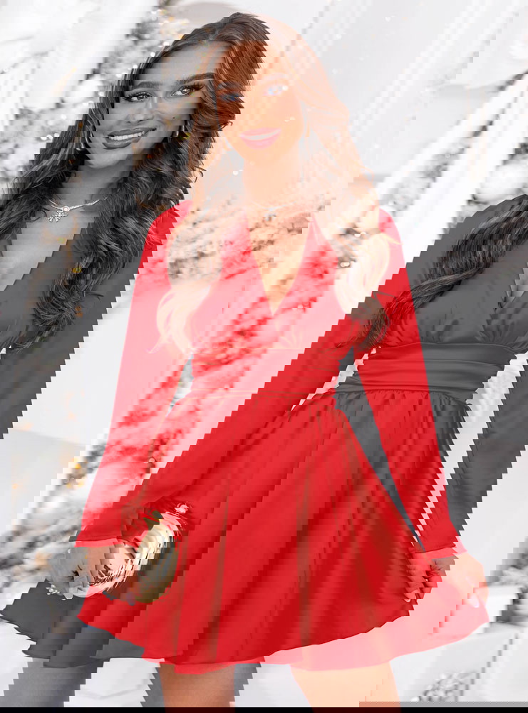 Malinowa satynowa sukienka mini Rashele