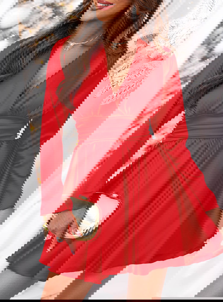 Malinowa satynowa sukienka mini Rashele