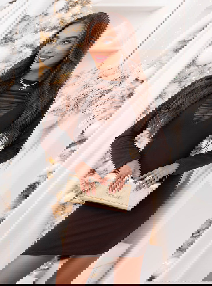 Czekoladowa dopasowana sukienka z...