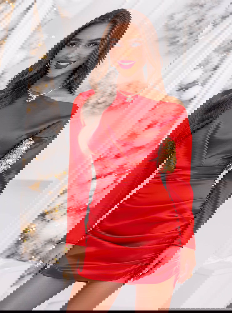 Malinowa sukienka mini z odkrytym...