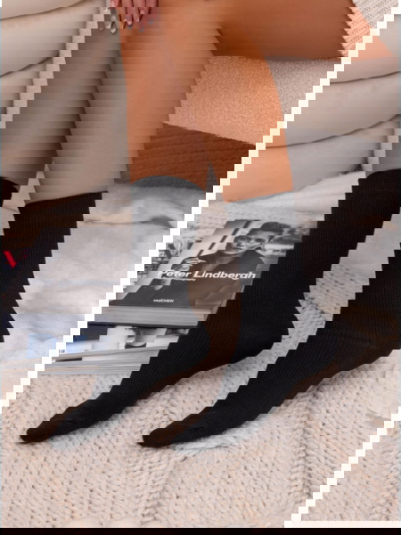 Czarne grube ocieplane...