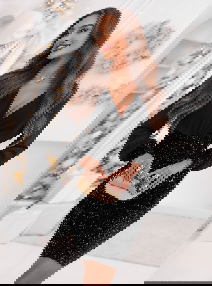 Czarna cekinowa sukienka mini Eimear