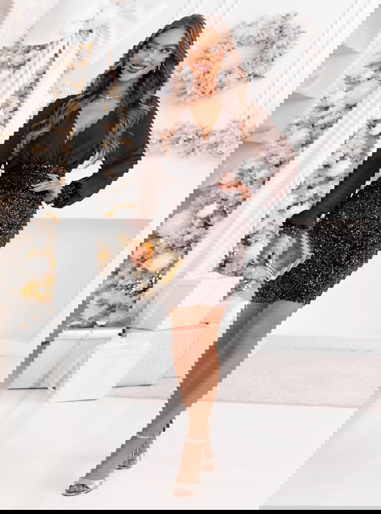 Czekoladowa cekinowa sukienka mini...