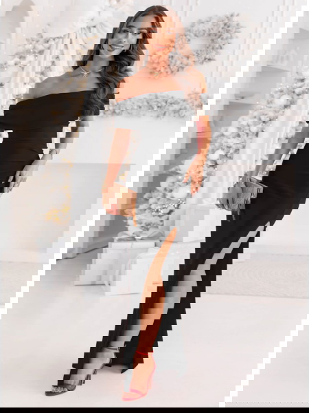 Czarna długa dopasowana...