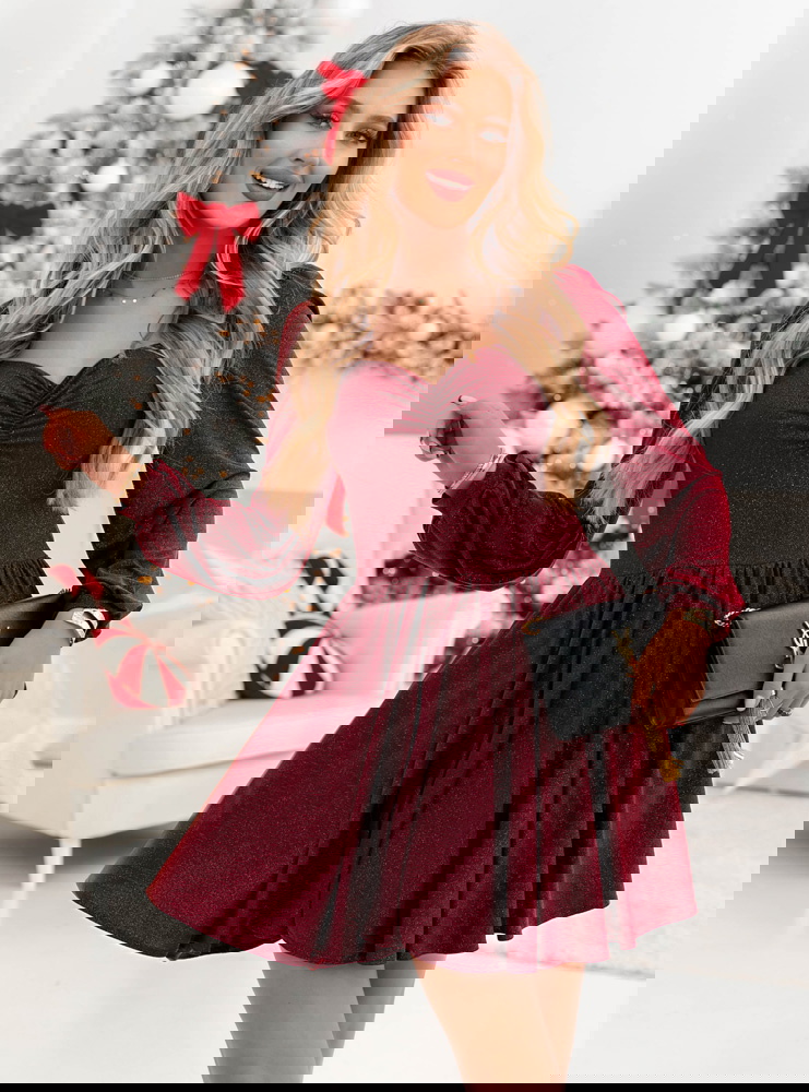 Bordowa brokatowa sukienka z...