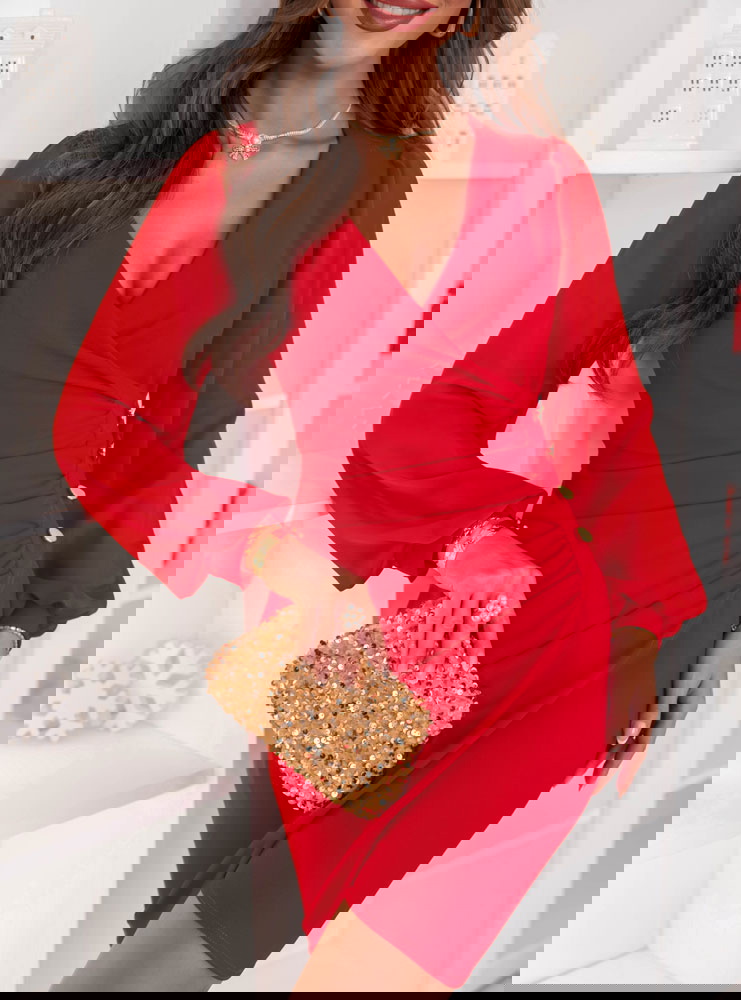 Malinowa sukienka z tiulowymi...