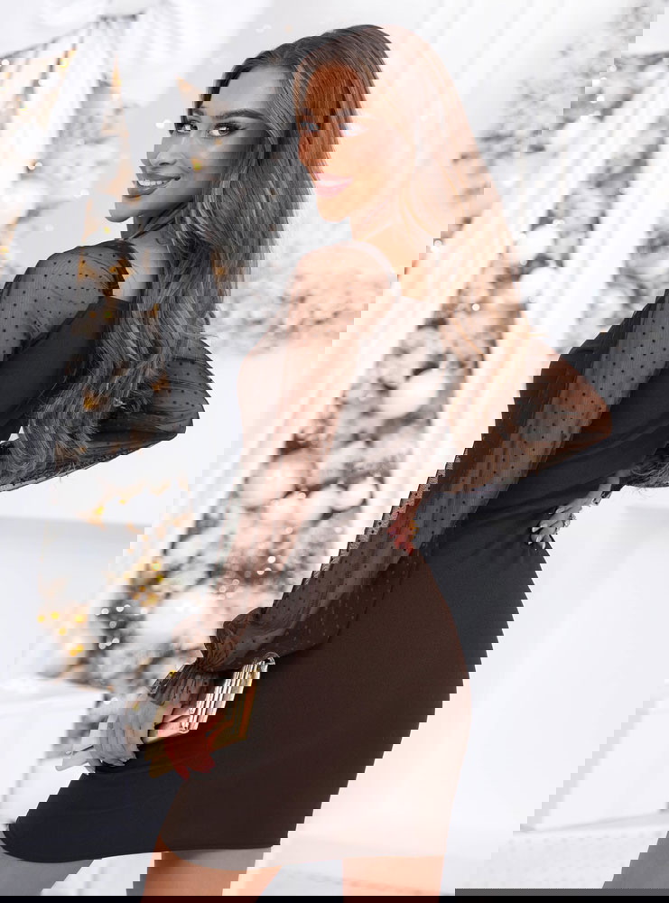 Czekoladowa dopasowana sukienka z...