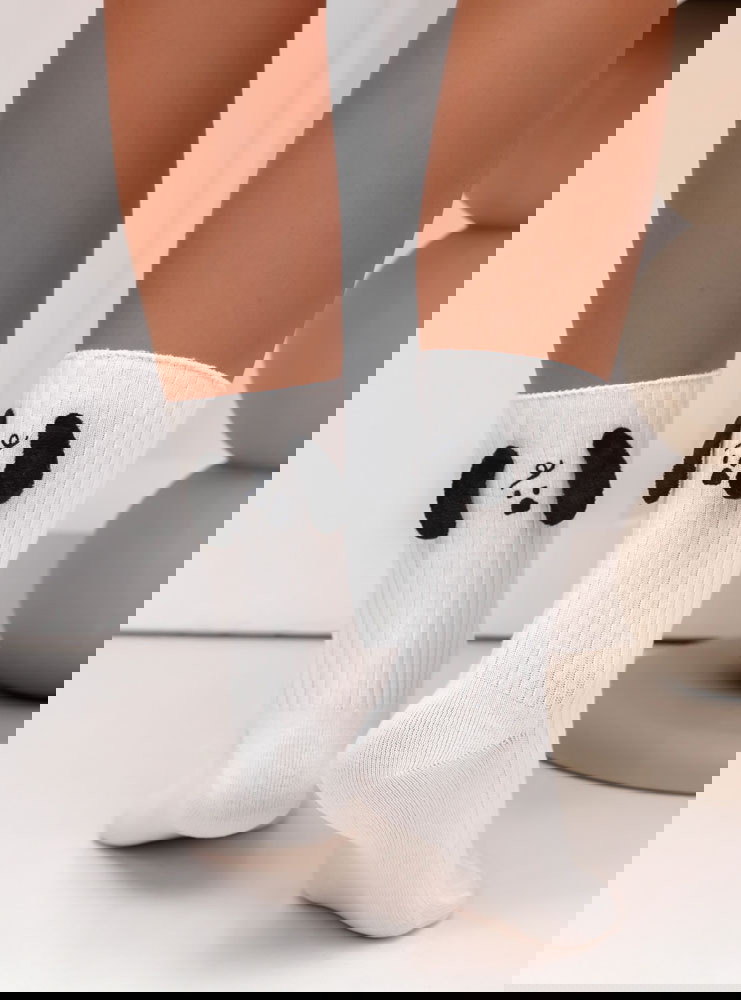 Białe damskie skarpetki z ozdobnym...