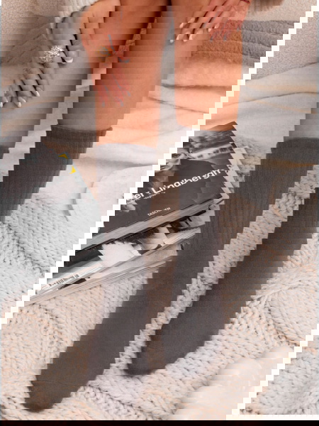 Popielate długie skarpetki... 2