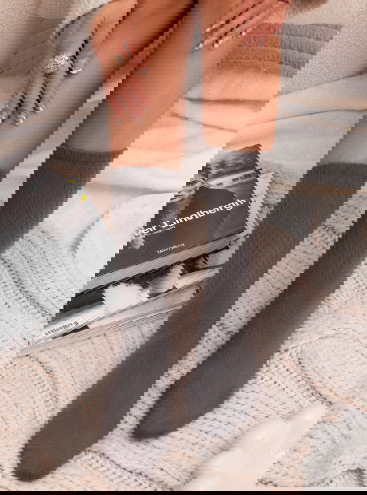 Popielate długie skarpetki Chrisanna