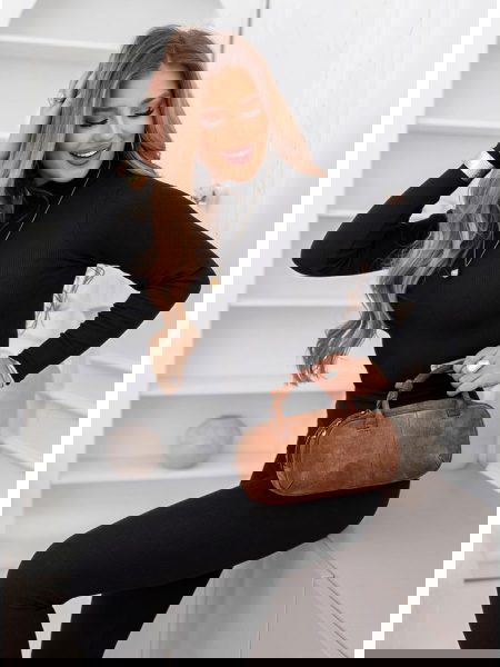 Czarny prążkowany komplet...