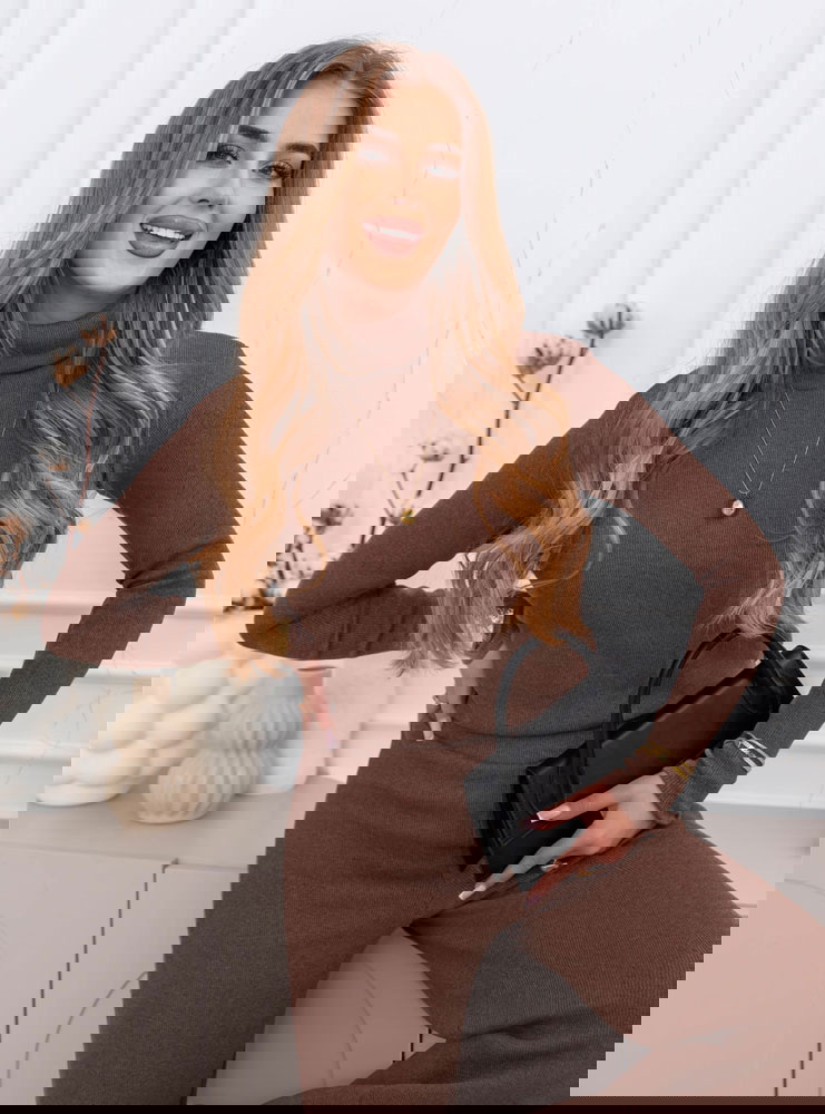 Komplet bluzka z golfem i szerokie...