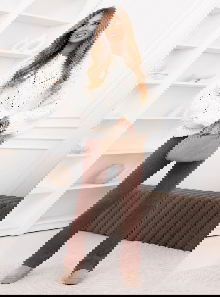 Prążkowane spodnie z rozszerzanymi...