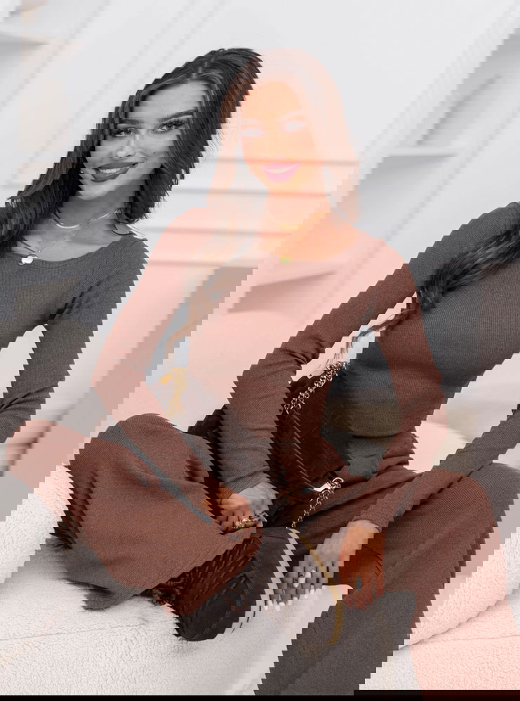 Prążkowany komplet bluzka i szerokie...