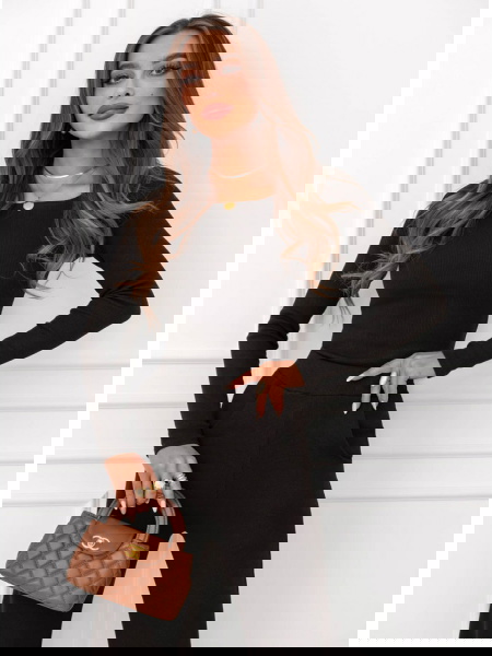 Czarny prążkowany komplet...