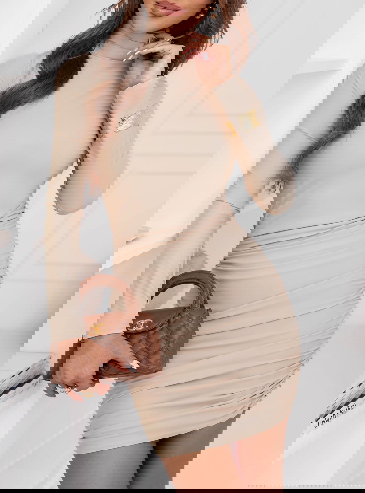 Beżowa sukienka mini z golfem Osyth