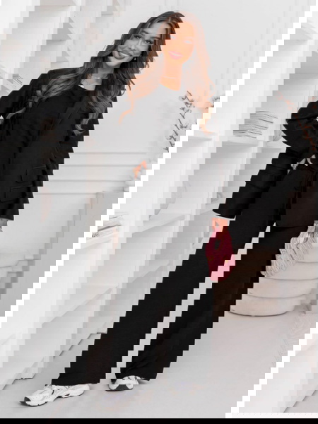 Czarny komplet bluzka i...