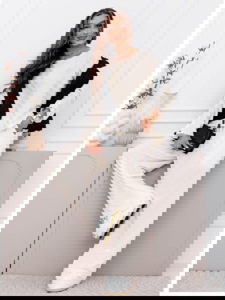 Komplet bluzka i szerokie...