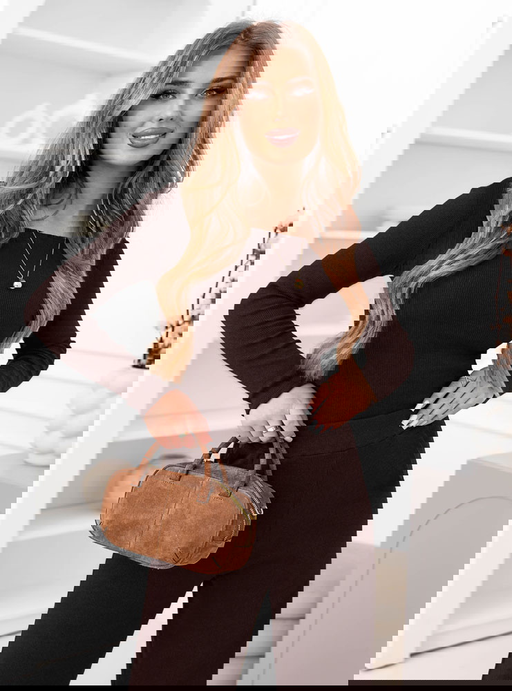 Czekoladowy prążkowany komplet bluzka...