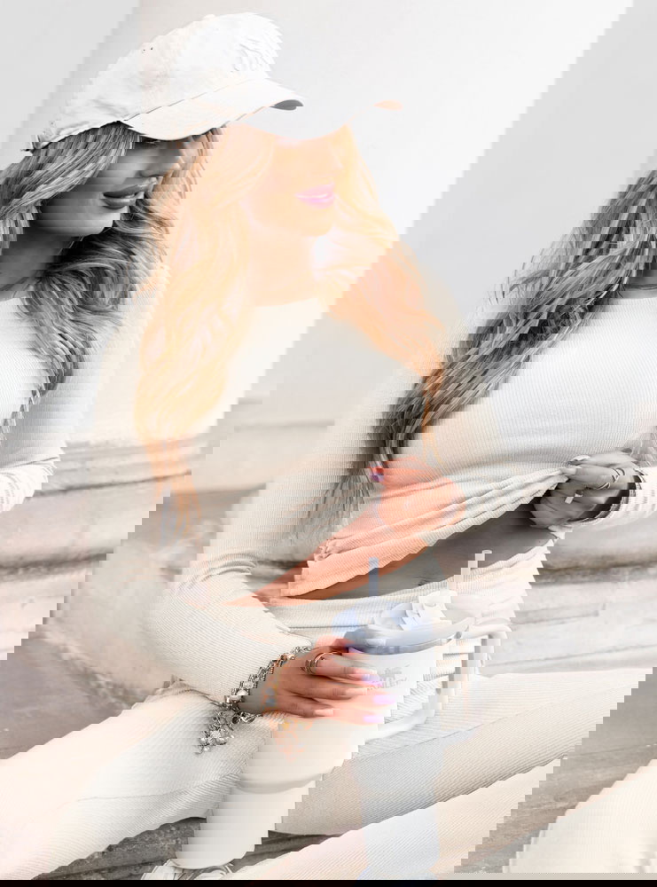 Prążkowany komplet dopasowana bluzka...