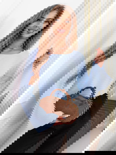 Błękitna bluzka z szerokimi... 2