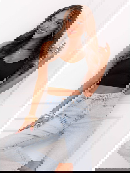 Czarny biustonosz typu crop...