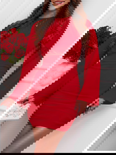 Malinowa dopasowana...