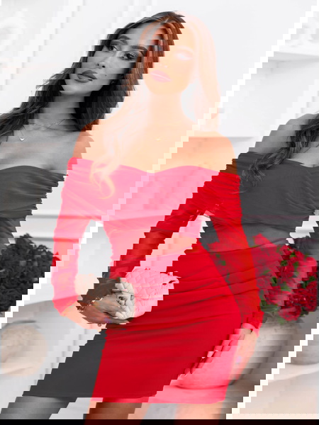 Malinowa sukienka mini z...