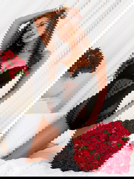 Czarne koronkowe body Vevila