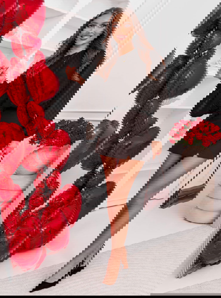 Czekoladowa bluzka z bufiastymi...