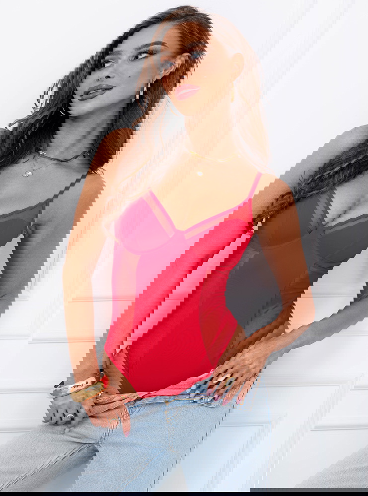 Malinowe body z siateczką Perbba