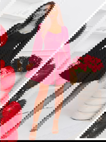 Bordowa rozkloszowana...