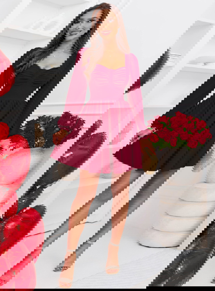 Bordowa rozkloszowana sukienka z...