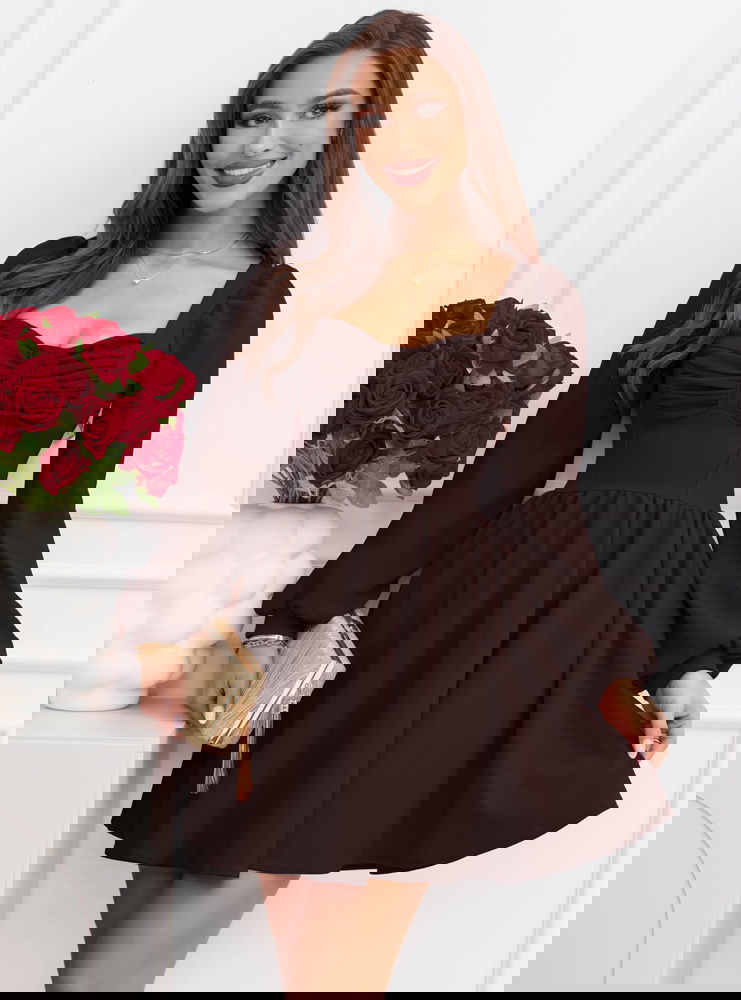 Czekoladowa rozkloszowana sukienka z...