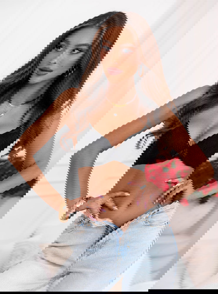 Czarny biustonosz z koronką Breeanna