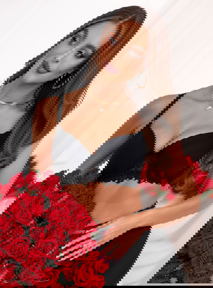 Czarny stanik z koronką Floretta