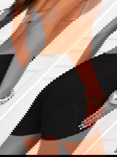 Czarne majtki modelujące z... 2