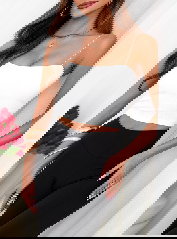 Biały biustonosz typu crop top Smellok