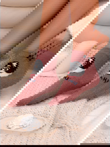 Skarpetki z ozdobnym wzorem...