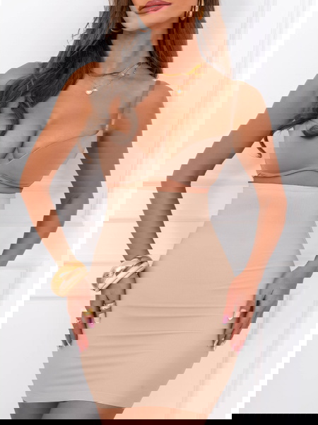 Beżowa spódnica modelująca...